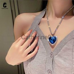 Pendant Necklaces Titanic Heart Of Ocean Blue Crystal Love Heart Pendant Necklace for Women Full Rhinestone Chain Collar Lover Forever Jewellery J230809