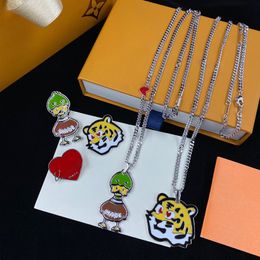 Cute Necklace Brooch Set Colourful Cartoon Enamel Brooch Duck Tiger Fashion Stylish Personalised Pin Accessories Package with Box