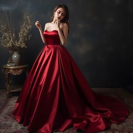 Elegant Plus Size Dark Red A Line Evening Dresses For Women Sweetheart Satin Draped Pleats Formal Occasions Pageant Birthday Party Prom Celebrity Gowns with Gloves