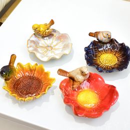 Decorative Objects Figurines Ashtray Creative Ceramic Colour Plant Modelling Chinese Style Glaze Kiln Key Storage Soap Dish Fruit Tray Domestic Ornaments 230809