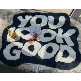 Fluffy Tufted Letter You Look Good Carpet Korean Irregular Shaggy Lounge Rug For Living Room Bedroom Chair Floor Mat Home Decor HKD230809