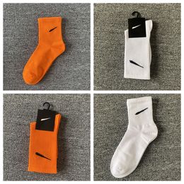 Luxury fashion solid sports sock mens socks classic hook black yellow Colour white Grey basketball sweat absorbing breathable short boat sportsocks sock gift box l5