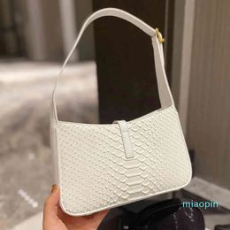 Shoulder Bags Snake Print Underarm Bag Women Leather Designer Handbag Tote Messenger Vintage Bag Crossbody Bags Purses