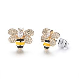 Japan and South Korea Cute Little Bee Earrings and Earstuds Women 2023 Temperament Versatile Ear Jewelry Simple Small Animal New Fashion Accessories 00001815