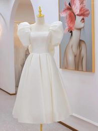 Runway Dresses Simple White Satin Celebrity Dress Puff Sleeves Square Neck For Women Pleat Bow Backless Party Prom Evening Guest Gowns