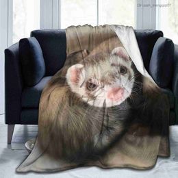 Blankets Swaddling Adult Cute Ferret Pattern Flannel Throwing Blanket Fashionable Soft Comfortable Four Seasons Sofa Sofa Bed Children's Adult Z230809