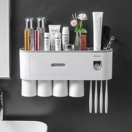 Toothbrush Holders Magnetic Adsorption Inverted Holder Double Automatic Toothpaste Squeezer Dispenser Storage Rack Bathroom Accessories 230809