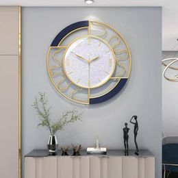 Wall Clocks Round Metal Light Luxury Clock Single Sided Digital Pointer Quiet Hanging Watch For Home Living Room Foyer Decorations