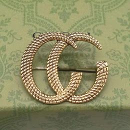 Classic Brand Desinger Brooch Luxury Women Brooches for Mens Womens Fashion Pin Brooch Suit Jewellery Accessories