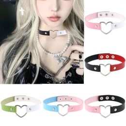 Choker Harajuku Chains Collar Egirl Heart Pendant Strap Collarbone Bondage Imprison Short Necklaces For Women Kpop Sexy Jewellery