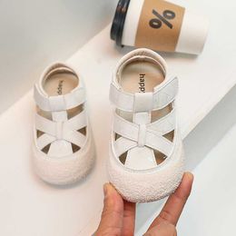 Sneakers Baby First Walker Shoes Boys Girls Casual Beach Shoes Solid Color Round-toe Pink Summer Fashion Children Hollow Leather Sandals R230810