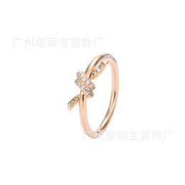 Designer's High Edition Brand Diamond Knot Ring with 18K Rose Gold Plating on White Copper for Women Personalized Fashion Smooth Face UK3C