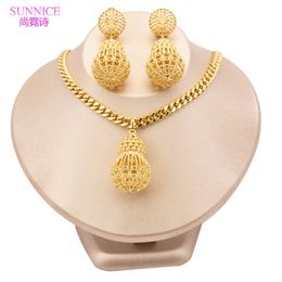 Wedding Jewellery Sets Classic Dubai Gold Plated For Women Hollow Bride Necklace And Earrings Set Trend Female Jewellery 230809