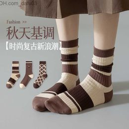 Socks Hosiery Tasn tsing 5 pairs of cartoon patterned socks brown series tubular socks with braces autumn and winter socks Z230810