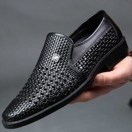 Running Shoes Spring Men Loafers Leather Men Shoes Summer Hollow Breathable Oxfords Man Casual Shoes Slip on Formal Dress Shoes for Man 230803