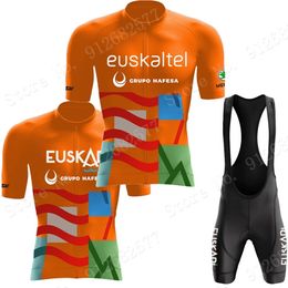 Cycling Jersey Sets Cycling Jersey Euskaltel Euskadi Team Set Orange Clothing Road Bicycle Bib Shorts Suit MTB Wear Maillot Culotte 230809