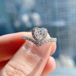 Wedding Rings Romantic Silver Plated Heart For Women Shine White CZ Stone Inlay Fashion Jewellery Engagement Party Gift Ring