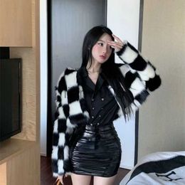 Women's Jackets Winter Coat for Women Faux Fur Coats Jackets Warm Korean Fashion Black and White Checkerboard Streetwear Tops New J230810