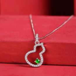 Pendant Necklaces TKJ New Sterling Silver Temperament Inlaid Emerald Necklace Fucui Duobao Pendant Ladies Necklace Fashion Clavicle Chain Jewellery