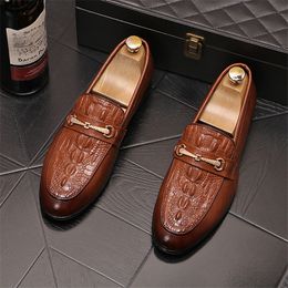 New 2024 Men's Casual Classic Low-Cut Emed Leather Comfortable Business Dress Shoes Man Loafers b