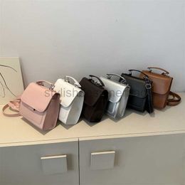 Backpack Style 2023 New Summer Fashionable Crossbody Bag Small Design Folding Fashionable Shoulder Bag Women's Bag Solid Backpackstylishdesignerbags