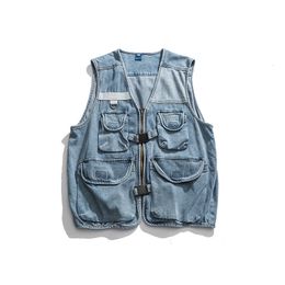 Men's Vests Stylish Cool Mens Denim Vest Loose Fit Street Vintage Multi Pockets Retro Waistcoat Sleeveless Jeans Jacket For Men 230810