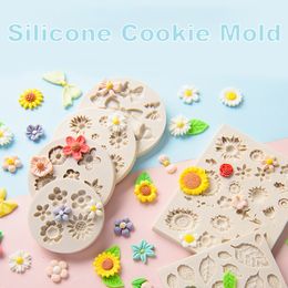 Baking Moulds Cookie Silicone Mould Cartoon Heart Flower Leaves Uppercase Bows Shape Chocolate Biscuit Cake Decorating Tools DIY Fondant Forms 230809