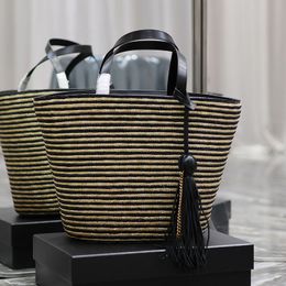 Straw Beach Tote Bag Stripe Bucket Bag Top Mirror Quality Handbag Women Underarm Shoulder Shop Bags Designer Purse Lafite Grass Rattan Weaving Process Beach Bags