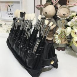 Cosmetic Bags 29 Holes Professional Fold Waterproof Women Makeup Brush Tools Bag Organiser Travel Powder Cosmetic Sets Toiletry Case Holder 230809