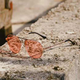 Sunglasses Classic Pilot Sun Glasses Gold Metal Frame Men Women Retro Design Outdoor Driving Small Square Polygon Eyewear UV400