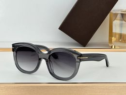 Men Sunglasses For Women Latest Selling Fashion Sun Glasses Mens Sunglass Gafas De Sol Glass UV400 Lens With Random Matching 1114