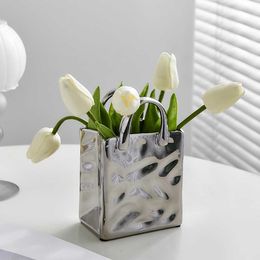 Modern Creative Portable Vase White Ceramic Dried Flowers Pot Home Decor Accessories Living Decoration Garden Bedroom Decorative HKD230810