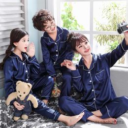 Family Matching Outfits Spring Pajamas Suit for Mother Kids Family Matching Outfits Mother and Daughter Son Women Clothing Child Mommy Outfits R230810