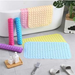 Soft and Durable PVC Suction Cup Bath Mat Non-Slip Bathroom Floor Mat for Shower and Tub HKD230809