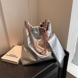 tote bag Designer Bags PU Fashion Garbage Bag Large Capacity Commuter Bag Fashion One Shoulder Chain Bag Shoulder Strap Bag wholesale