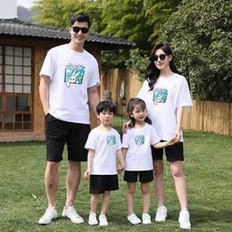 Family Matching Outfits Family Matching Outfits Cartoon Tees Cotton T-shirt Kid Mom Daughter Son Shirts Dad Mom Tops Parent-child Shirt Outfits