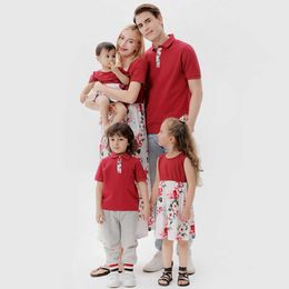 Family Matching Outfits Family Matching Outfits Summer Mother Daughter Floral Flounce Sleeveless Dresses Dad Son T-shirts Family Look Couple Outfits