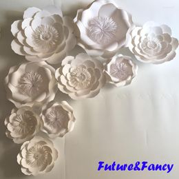 Decorative Flowers 9PCS Set White Giant Paper For Wedding Backdrops Bridal Shower Baby Party Decor Flower Centrepiece Wrist Corsage