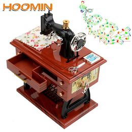 Decorative Objects Figurines HOOMIN Christmas Year Birthday Gifts Mini Sewing Machine Style Music Box Hand Crank Vintage Music Boxes Jewellery Box 230810