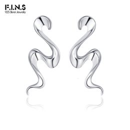 Stud F.I.N.S Original Irregular Wave S925 Sterling Silver Stud Earrings Curved Serpentine Glossy Pierced Ear Fashion Fine Jewellery 230811