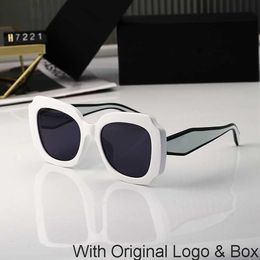 Luxury Designer Sunglasses for Women Men Fashion Outdoor Classic Style Belt Eyewear Unisex Goggles Polarizing Sport Driving with Original Box Inspired Butterfly A