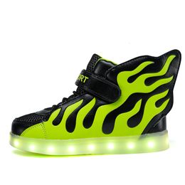 Sneakers LED Casual Shoes Kids Sneakers Fire Lights Up Shoes Children Skate Shoes USB Charging Boys Girls Glowing Sneaker 230811