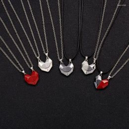 Pendant Necklaces 1 Pair Magnetic Couple Necklace Fashion Lover Heart Distance Paired Valentine's Day Gift Jewelry