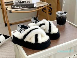 Designer Fluffy Slipper Australia Platform Slippers Sandal Wool Shoes Sheepskin Fur Real Leather Classic Brand Casual Women Outside Slider