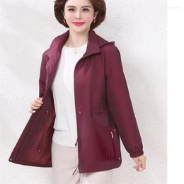 Women's Trench Coats Middle-aged Elderly Mothers Spring Autumn 2023 Relaxed Versatile Fashion Waist Design Coat Jacket Women Temperament