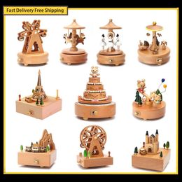 Decorative Objects Figurines Elegant Wooden Music Box Castle Carousel Musical Box Birthday Christmas Gift For Girlfriend Boyfriend Music Sound Box Present 230810