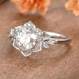 Wedding Rings CAOSHI Chic Fancy Flower Ring Female Band Brilliant Zirconia Finger Accessories For Engagement Party Graceful Jewelry