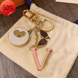 Keychains Lanyards Top qualtiy brand Designer Keychain Fashion Purse Pendant Car Chain Charm Bag Keyring Trinket Gifts Handmade Accessoriesess