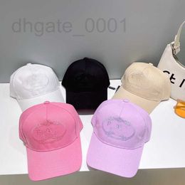 Ball Caps Designer P embroidered hard top baseball cap, cotton duckbill hat with sun shading, protection, and UV looks good N8GD