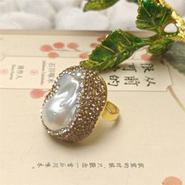 Wedding Rings European and American style natural irregular pearl electroplating ring ladies personality simple and elegant Jewellery 230810